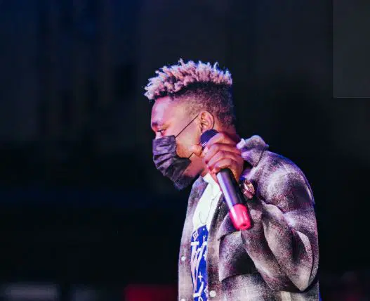 Comedian Sirone – Eze Abata