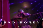 Justin Bieber – BAD HONEY