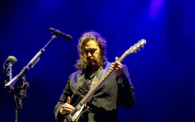 Mumford & Sons & Hozier - Rubber Band Man