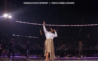 Tasha Cobbs Leonard – All Authority (Live)